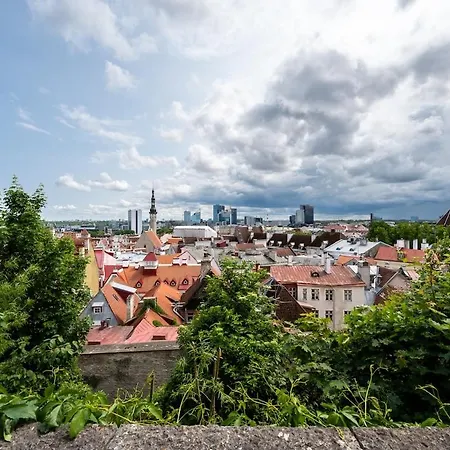 View To The Old Town Tallinn, 2br, 2-bath * 탈린