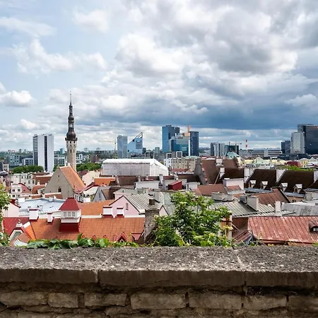 View To The Old Town Tallinn, 2br, 2-bath 아파트