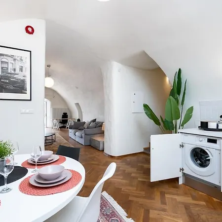 View To The Old Town Tallinn, 2br, 2-bath *