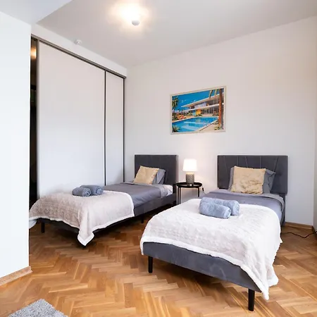 Apartment View To The Old Town Tallinn, 2br, 2-bath *