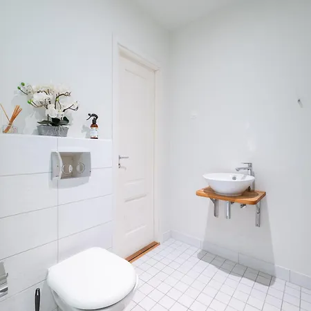 View To The Old Town Tallinn, 2br, 2-bath * Reval