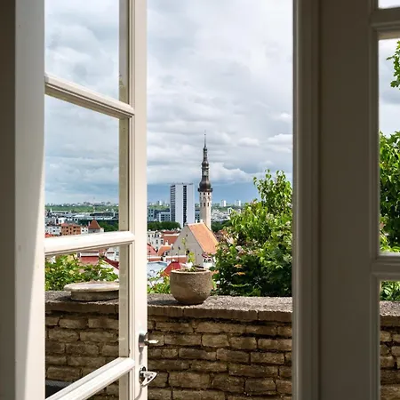 View To The Old Town Tallinn, 2br, 2-bath * Ταλίν